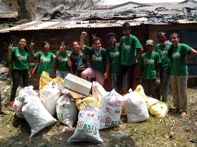 2015 6$largeimg17 jun 2015 235613280